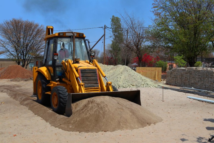 J & D Construction & Site Services